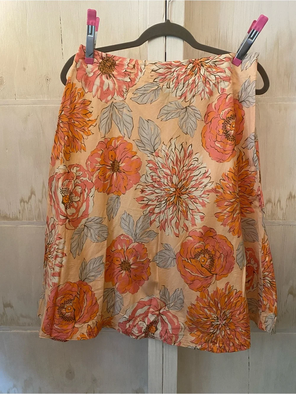 New York & Company Peach Floral A-Line Skirt with Coral and Orange Blooms